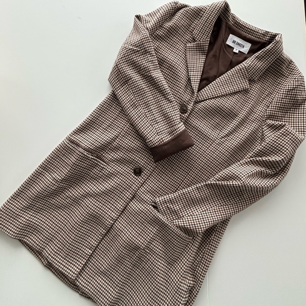Bb Dakota Houndstooth Pattern Blazer